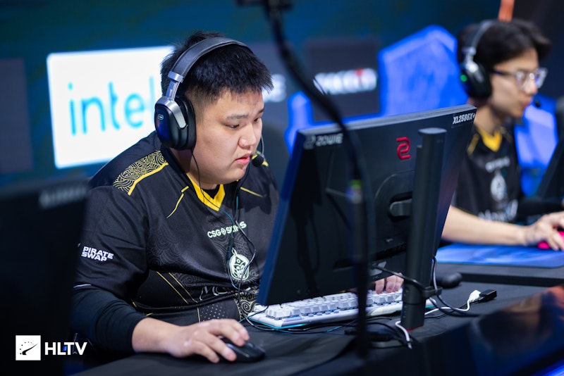 Настройки и конфиг controlez в CS2: мышь, прицел, графика, оборудование. (The Mongolz)