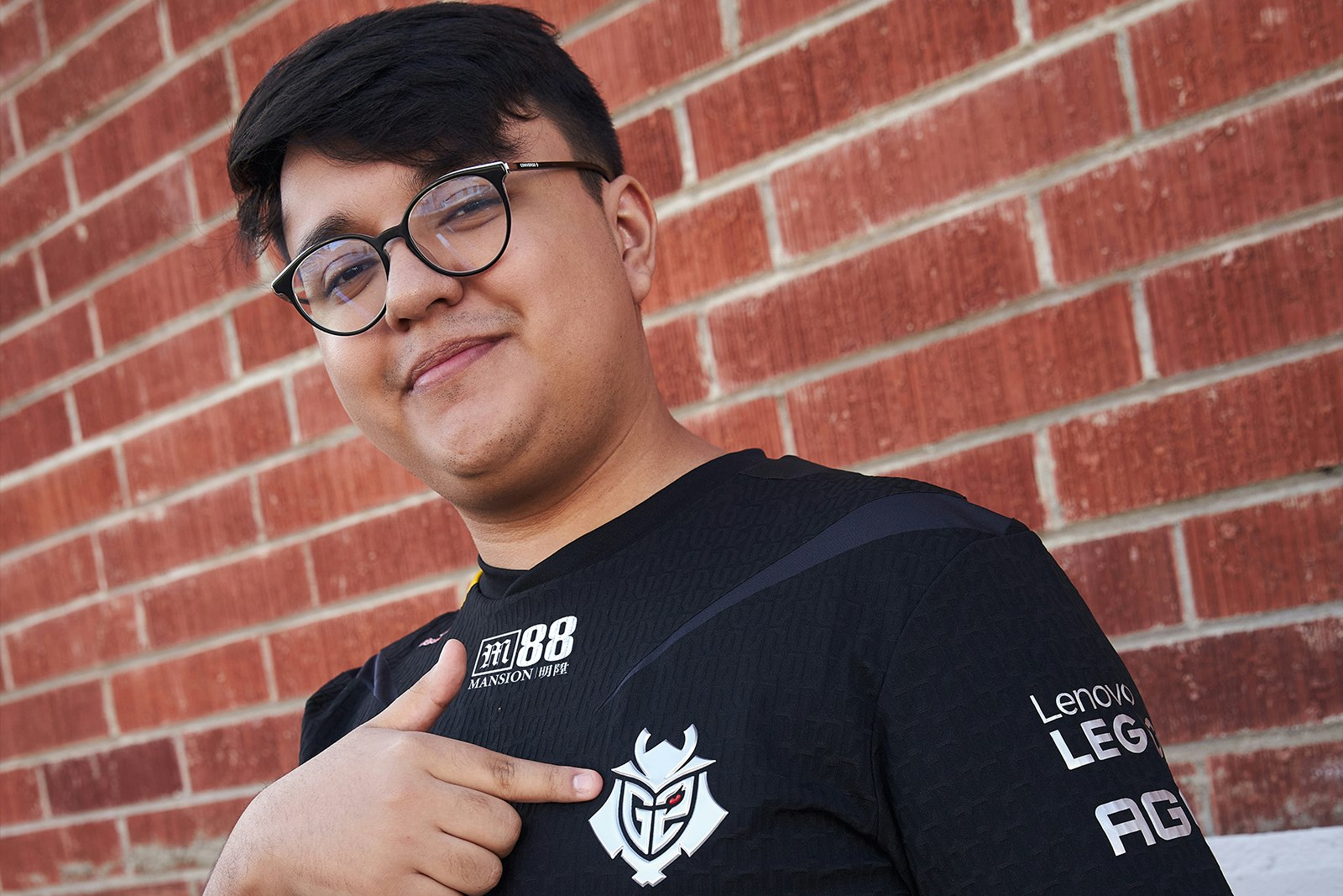 Настройки malbsMd в CS2: сенса 2.00, eDPI 800, разрешение 1280x960 (G2 Esports 2025)